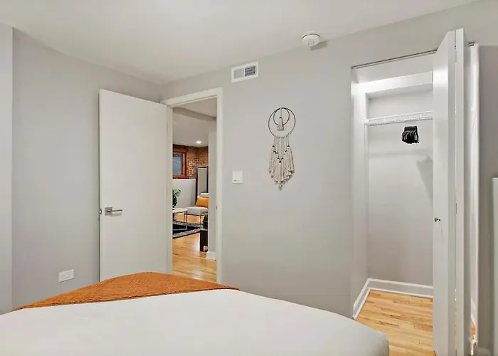 Perfect - Modern 2br Unit - Barry Gb Apartment Chicago